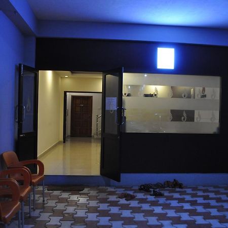 Jyothi Suites Tiruchirappalli Esterno foto